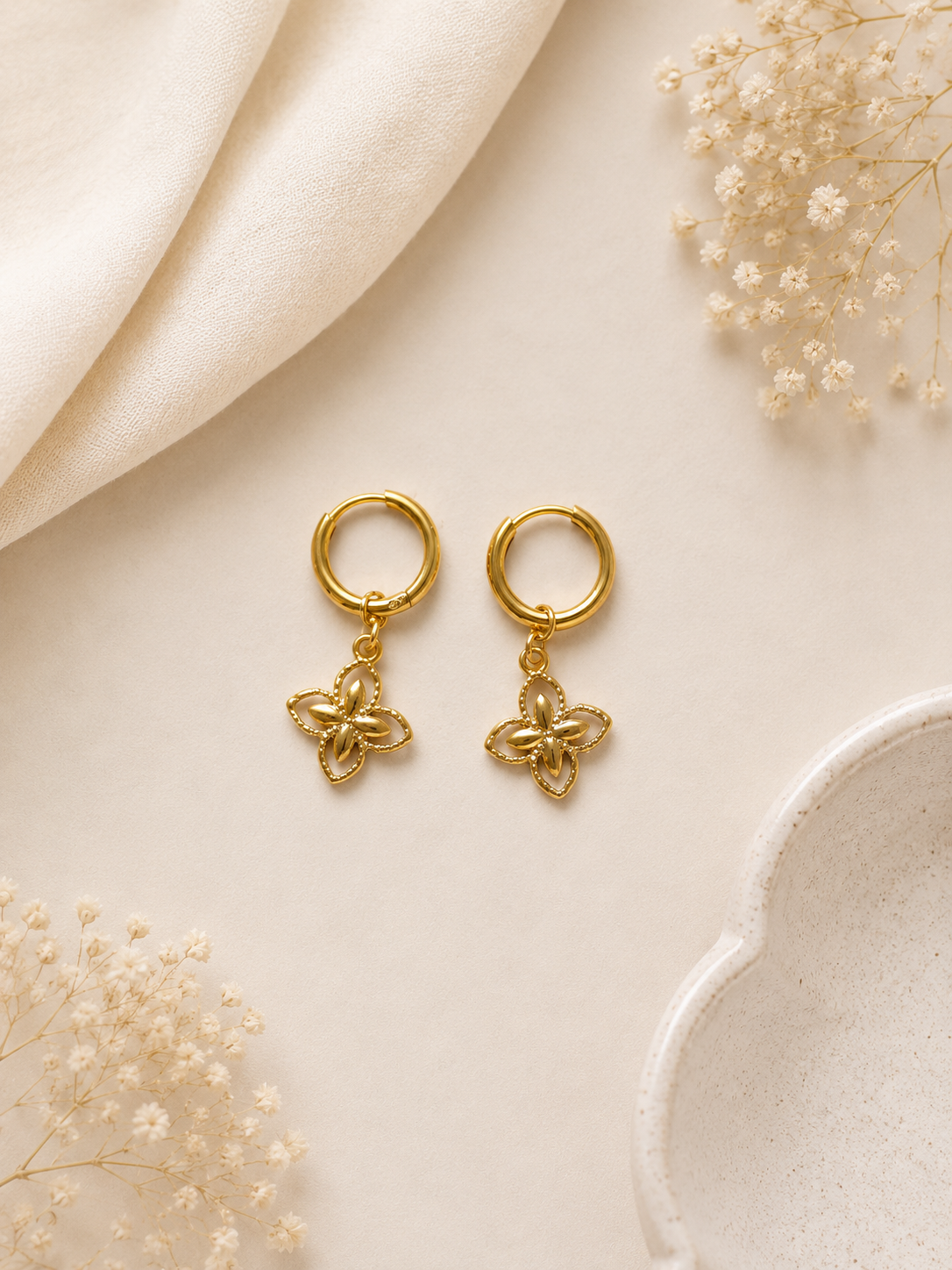 Bloom Clover Earrings